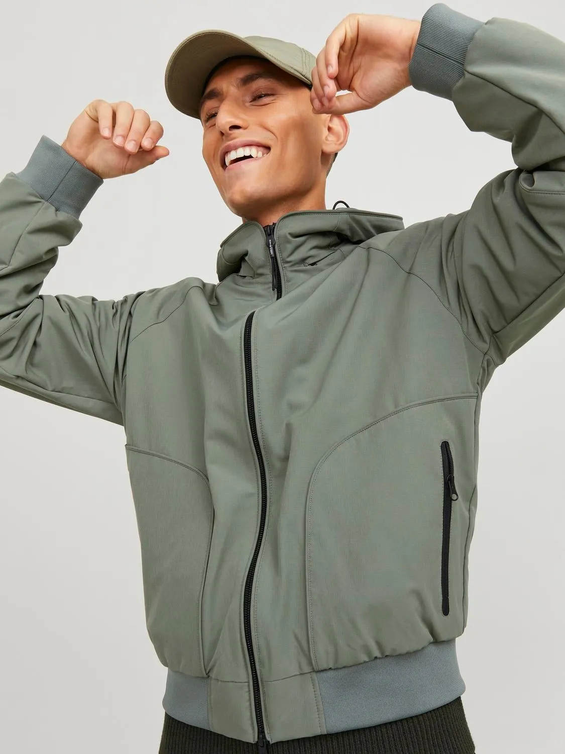 Chaqueta bomber | Verde intermedio | Jack & Jones®