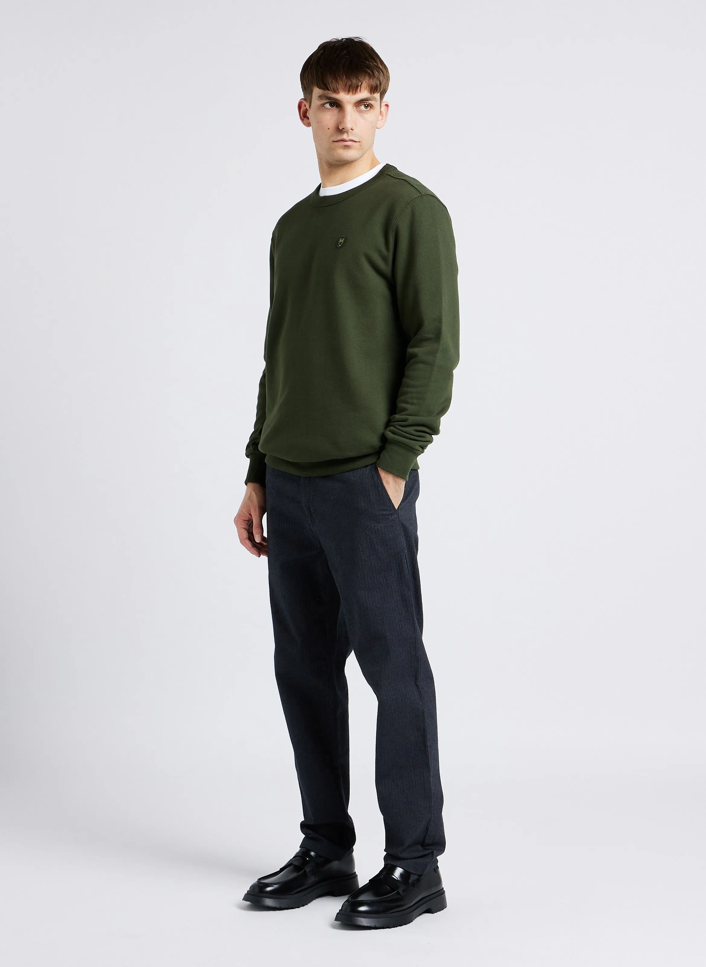 KNOWLEDGE COTTON APPAREL Pantalón recto de mezcla de algodón orgánico en gris